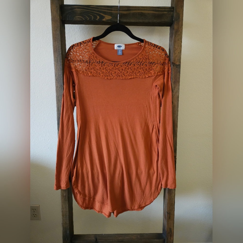 Old Navy Lace Longsleeve Tunic
